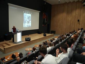 “Sessiz Yaşadım Kim Beni Nereden Bilecek?" Adlı Belgesel Gösterimi Yapıldı